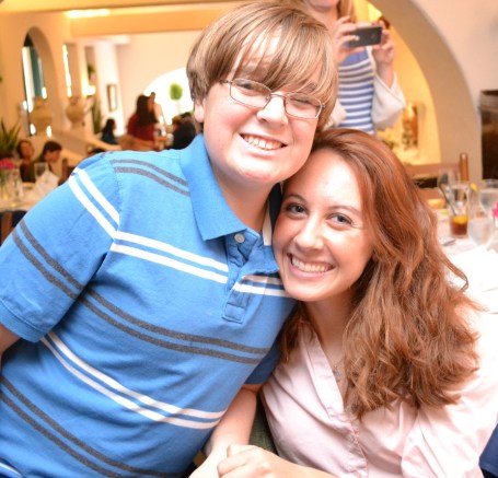 8c5e1d_e368b7ac9630456abc34068a948eae03-mv2